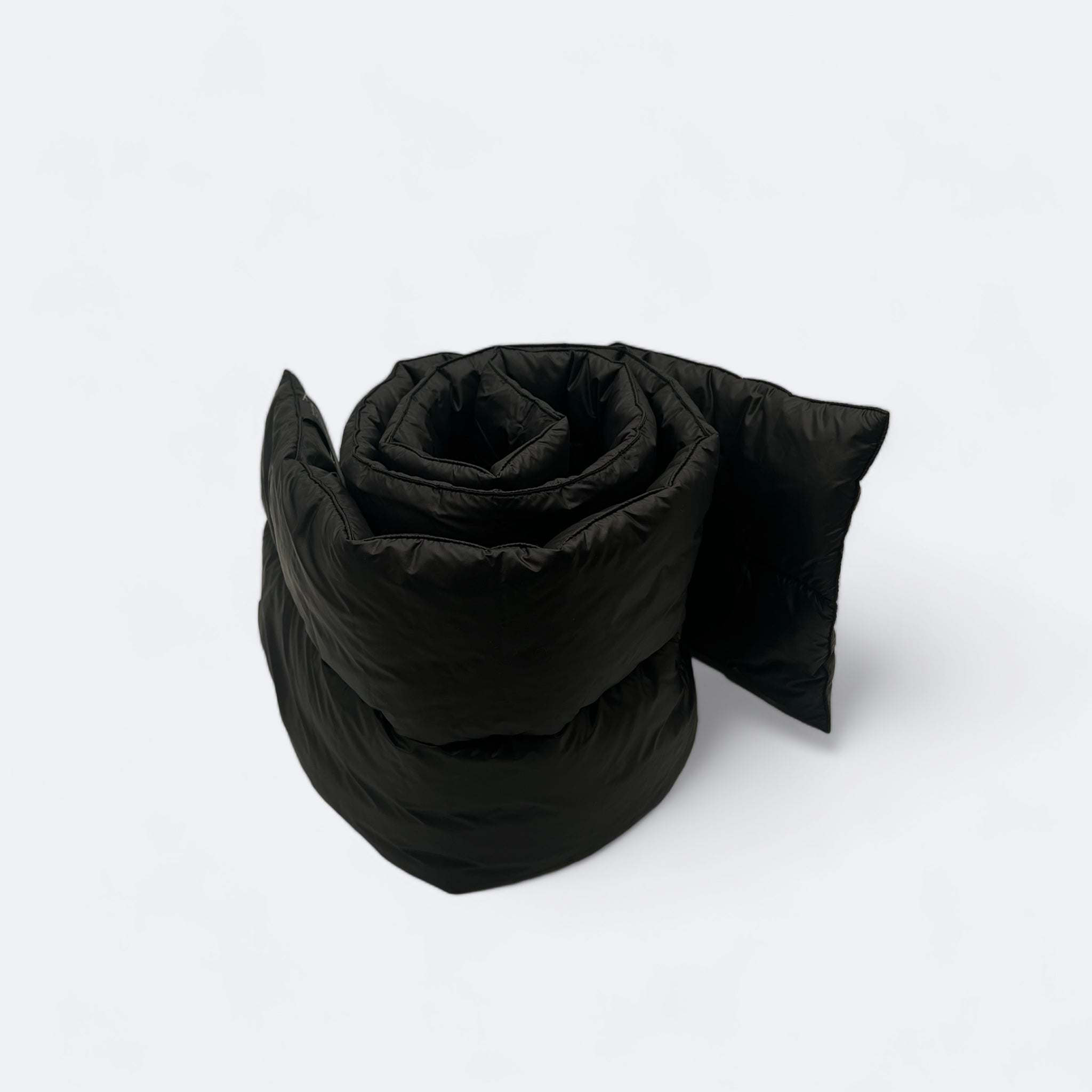 SAINT LAURENT | Gesteppter Schal mit Saint Laurent Logo